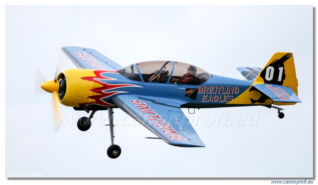 Breitling Eagles - 5x Sukhoi Su-29