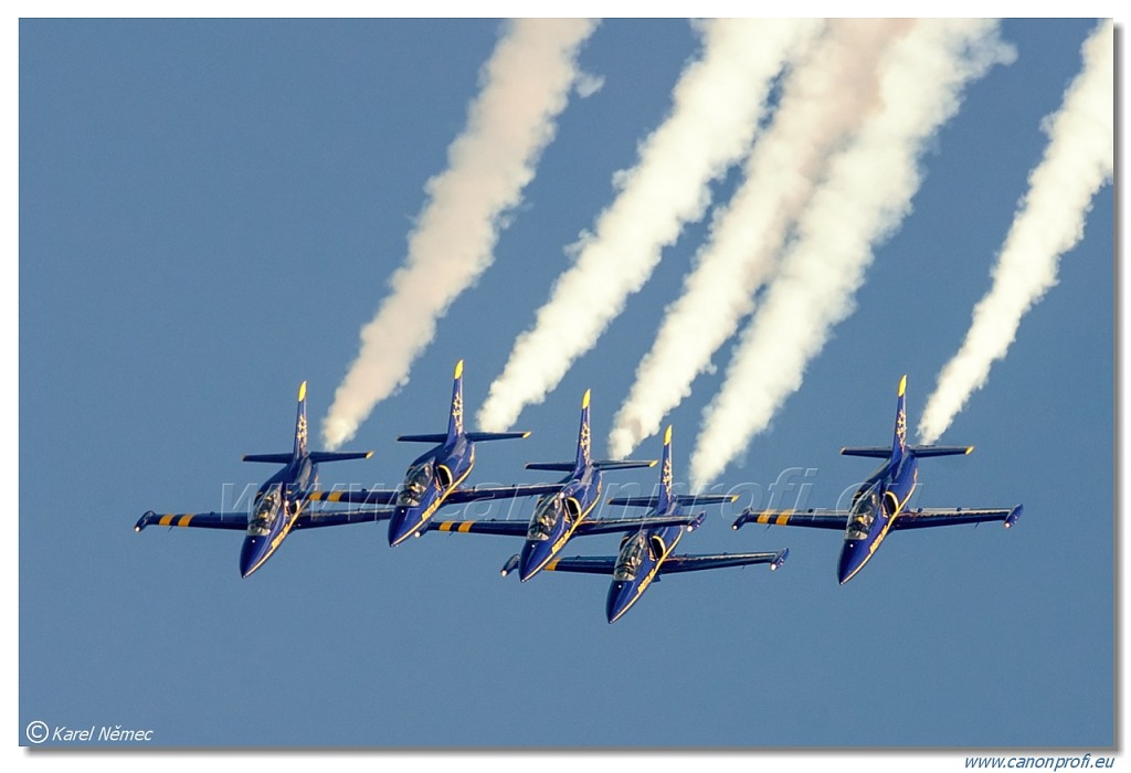 Breitling Jet Team - 7x Aero L-39C Albatros