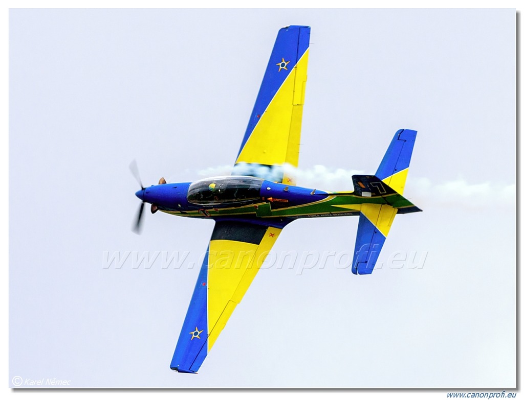 Esquadrliha da Fumaca (Smoke Squadron) - 7x Embraer EMB-314 (A-29 Super Tucano)