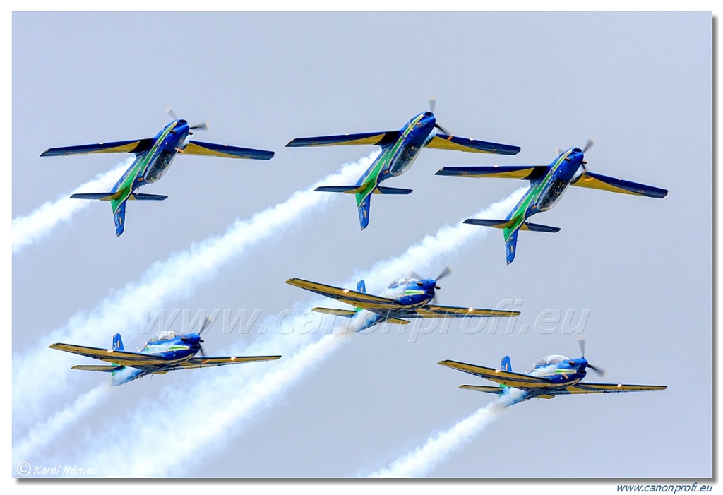 Esquadrliha da Fumaca (Smoke Squadron) - 7x Embraer EMB-314 (A-29 Super Tucano)