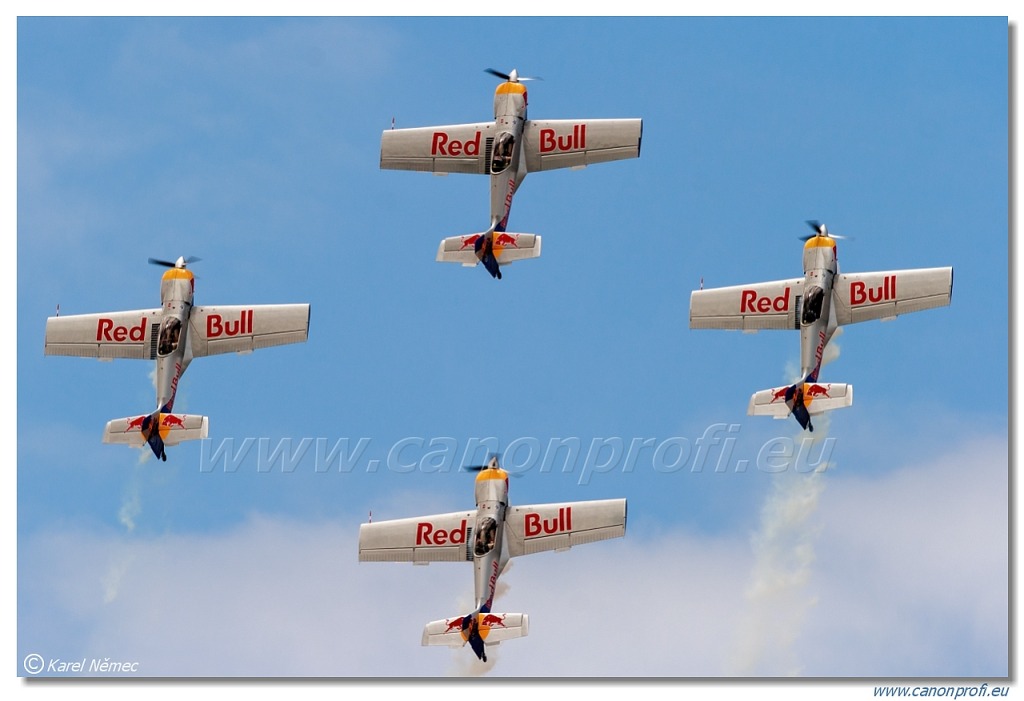 Flying Bulls Aerobatics Team - 4x Zlin Z-50LX