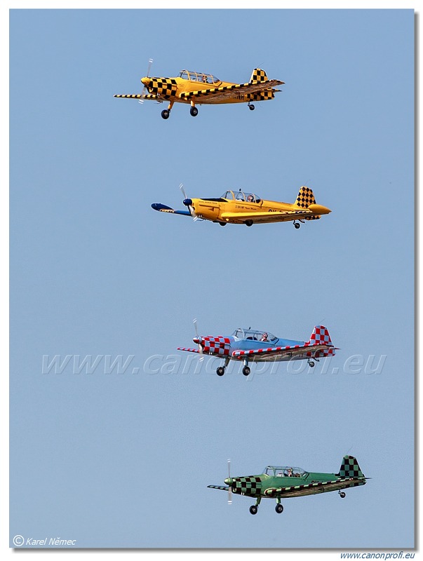 Follow-me - 3x Zlin Z-226MS + 1x Z-326MF