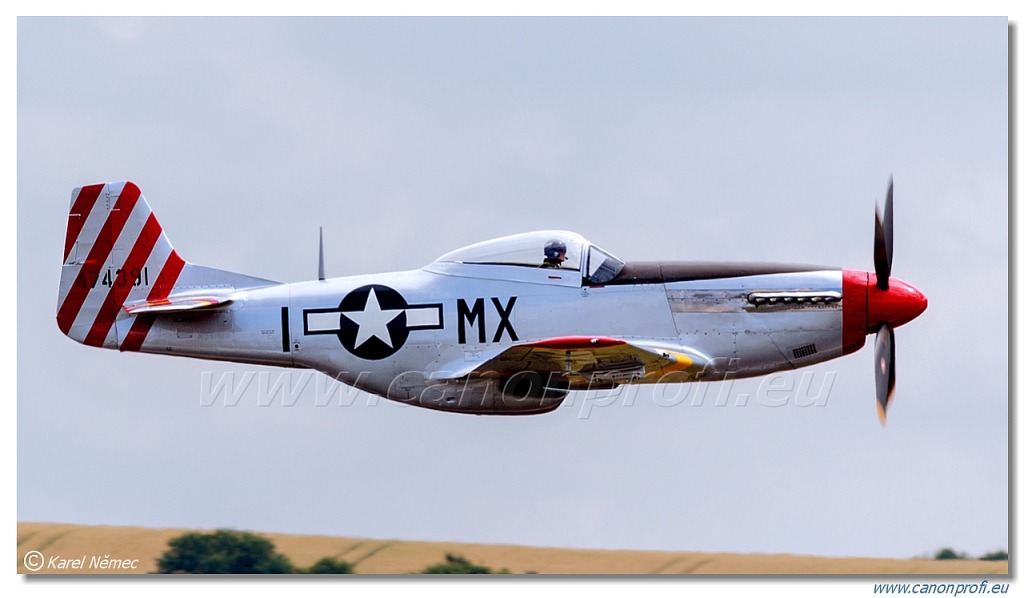 Horsemen Flight Team – 3x North American P-51D Mustang