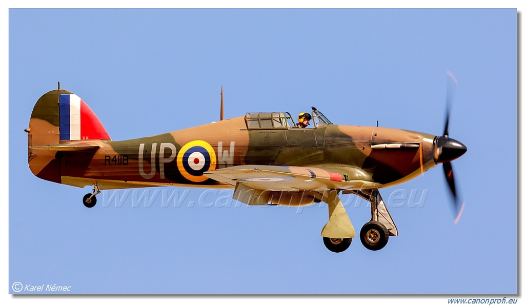 Battle of Britain Memorial Flight - 4x Hurricanes