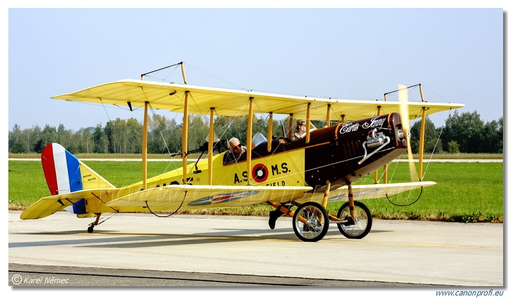 Létající cirkus (Flying Circus)