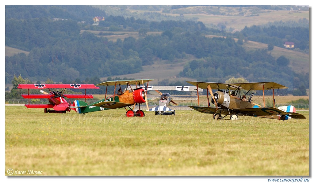 Létající cirkus (Flying Circus)