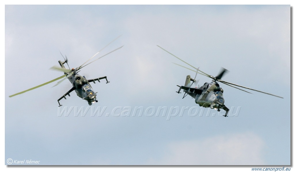 Skupina Mi-24 - 2x Mil Mi-24