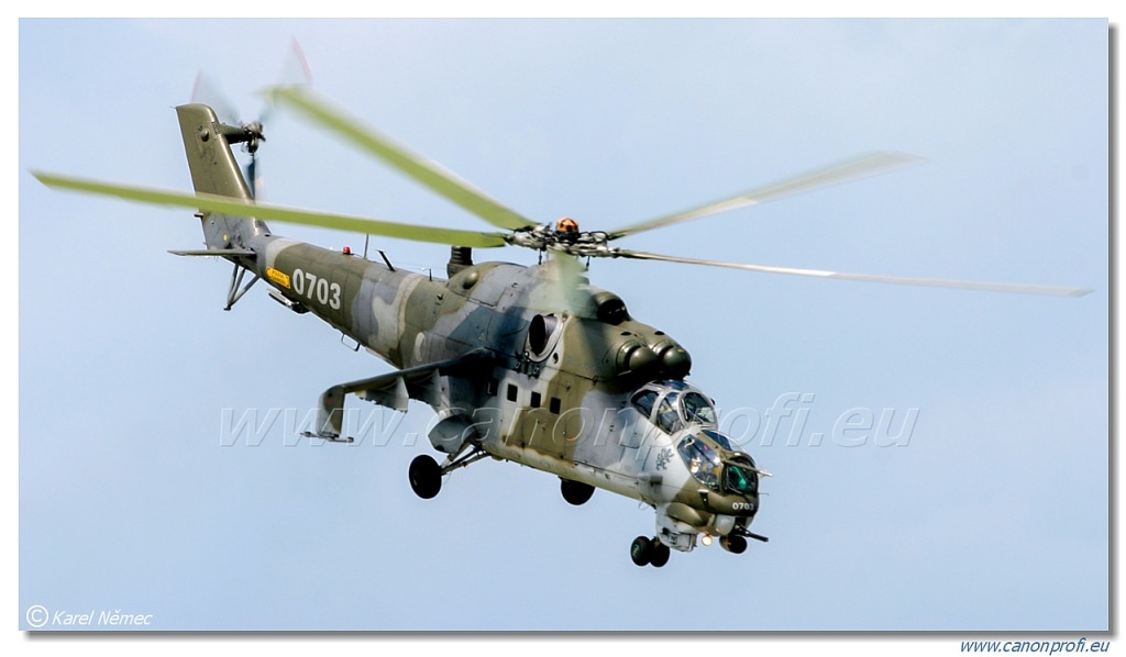 Skupina Mi-24 - 2x Mil Mi-24