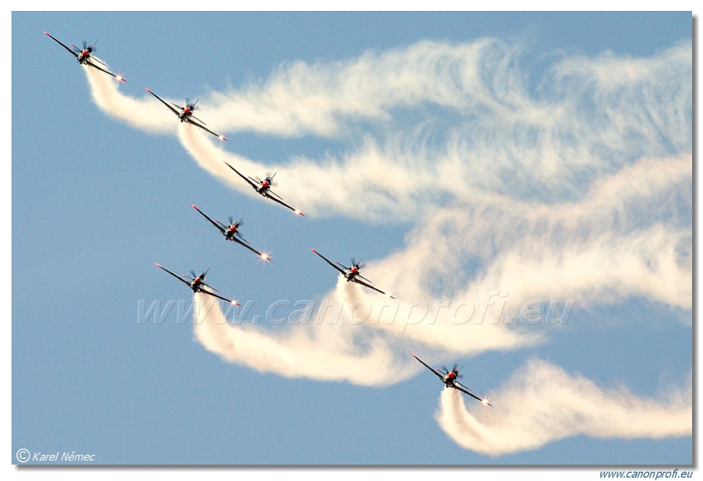 Zespół akrobacyjny Orlik – 8x PZL-130 Orlik