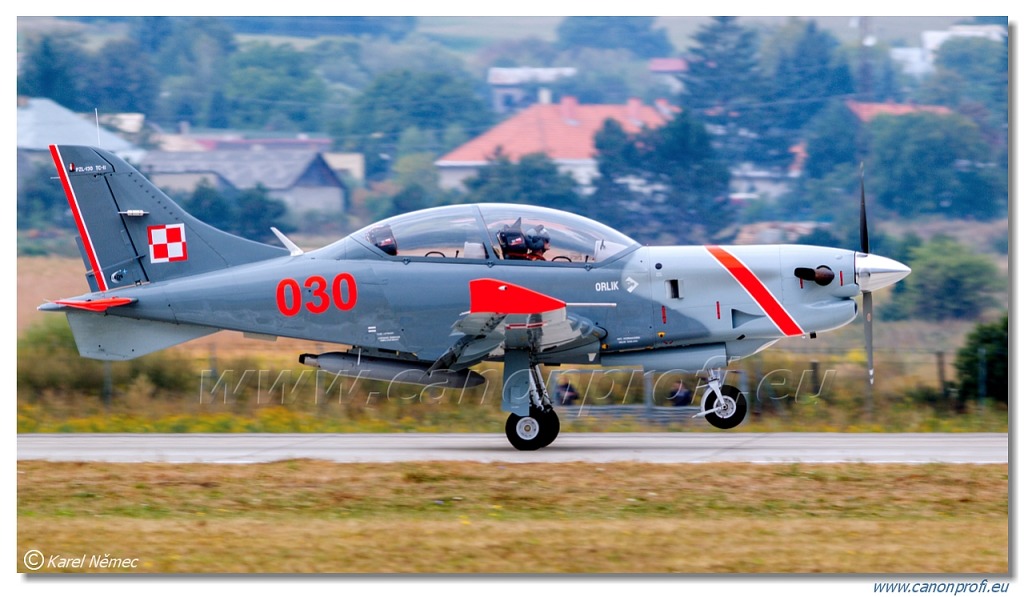Zespół akrobacyjny Orlik – 8x PZL-130 Orlik
