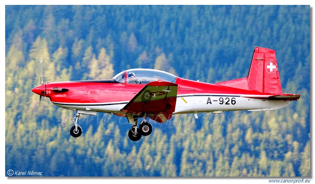 PC-7 Team – 9x Pilatus PC-7