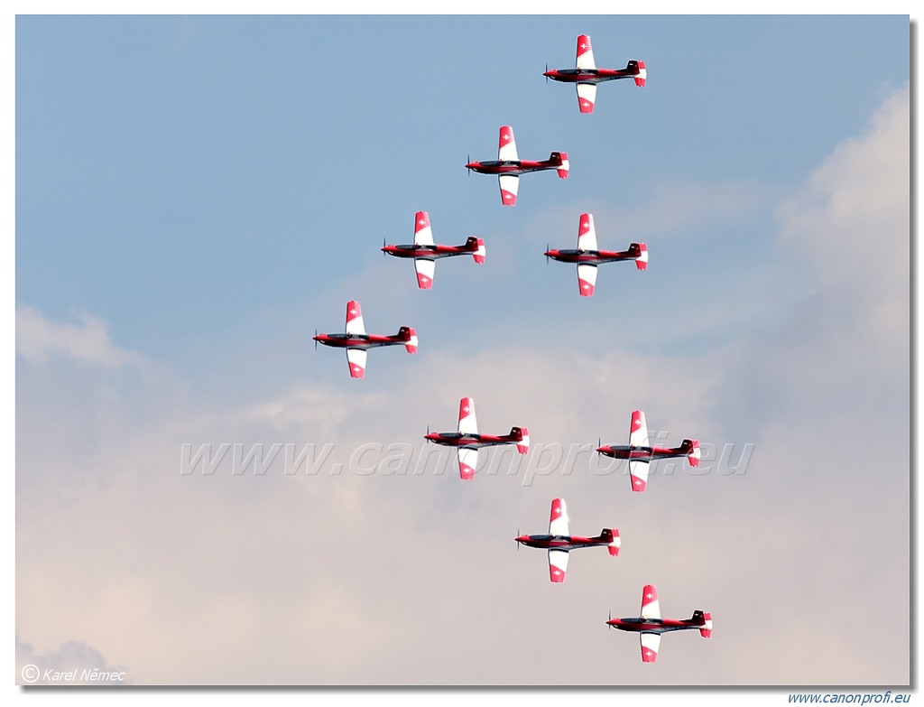 PC-7 Team – 9x Pilatus PC-7