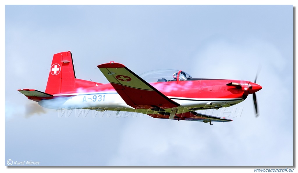 PC-7 Team – 9x Pilatus PC-7