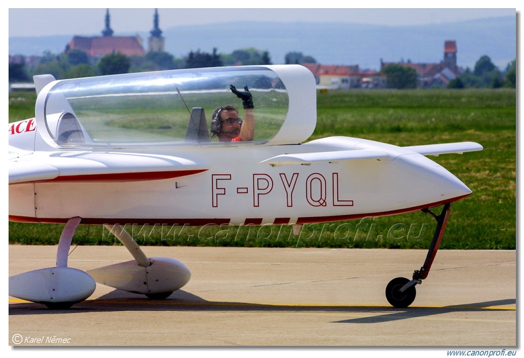 Patrouille Reva - 3x Rutan Vari-Eze