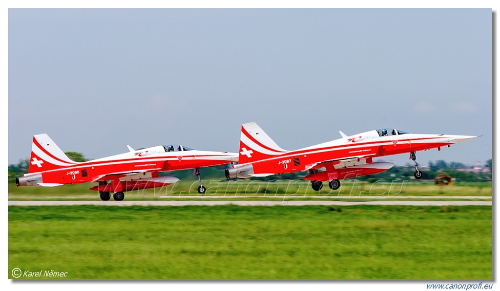 Patrouille Suisse - 6x Northrop F-5E Tiger