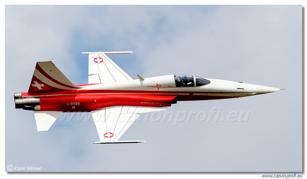 Patrouille Suisse - 6x Northrop F-5E Tiger