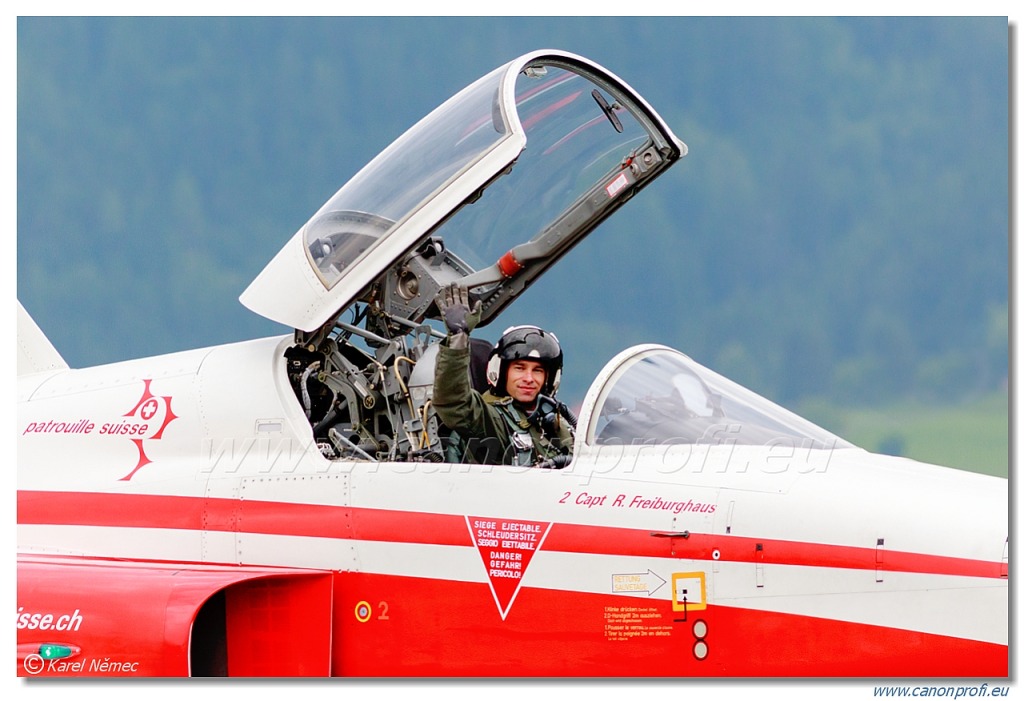 Patrouille Suisse - 6x Northrop F-5E Tiger