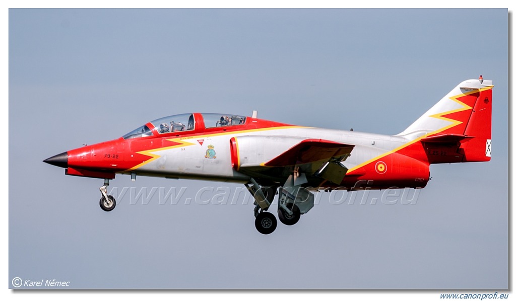 Patrulla Águila – 7x CASA C-101