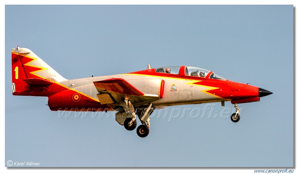 Patrulla Águila – 7x CASA C-101