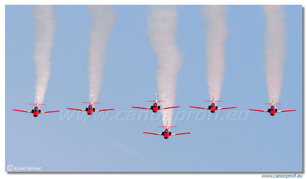 Patrulla Águila – 7x CASA C-101