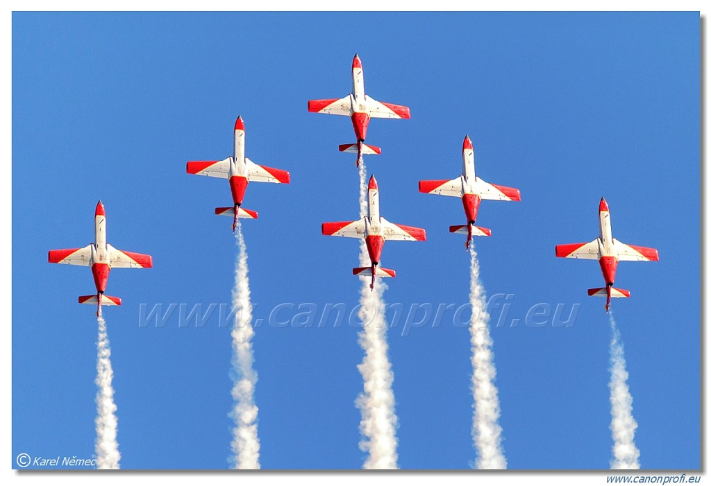 Patrulla Águila – 7x CASA C-101