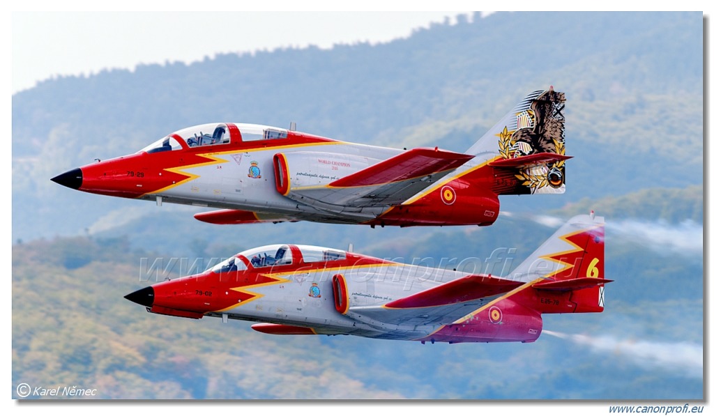 Patrulla Águila – 7x CASA C-101