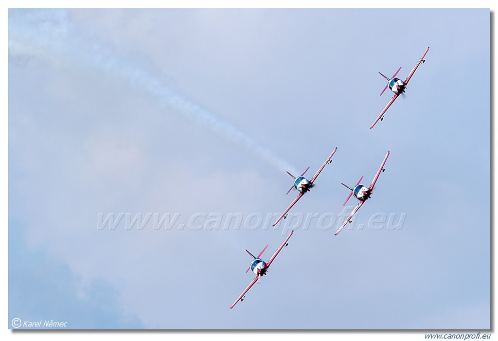 Pioneer Team - 4x Alpi Aviation Pioneer 330 Acro