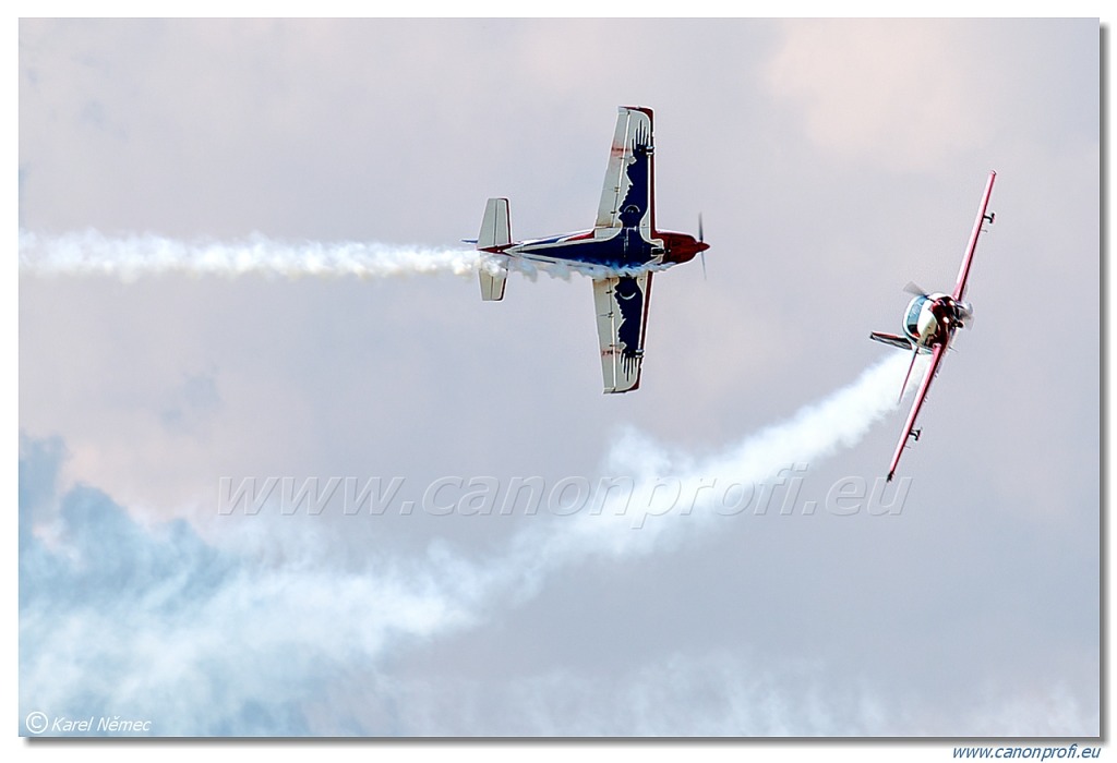 Pioneer Team - 4x Alpi Aviation Pioneer 330 Acro