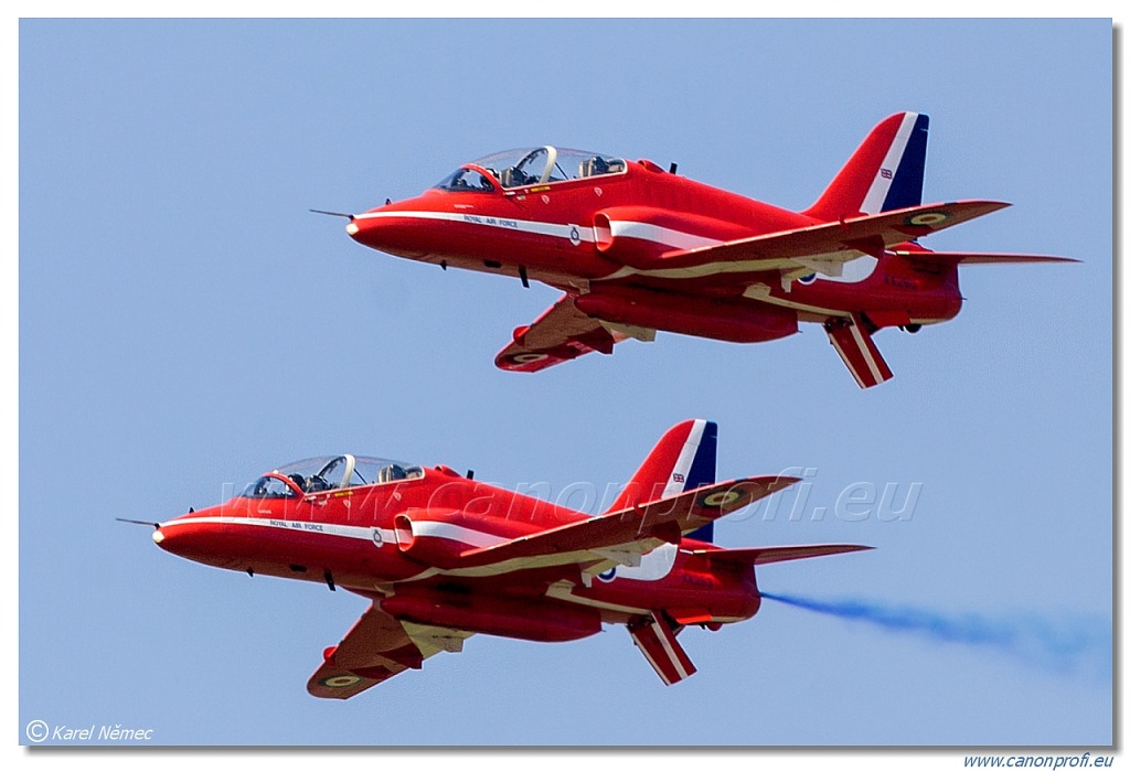 Red Arrows - 9x BAE Hawk T1