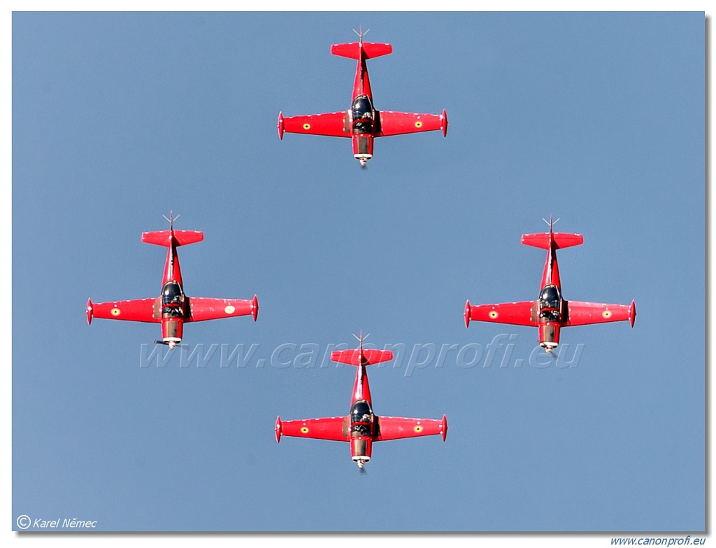 Red Devils -  4x SIAI Marchetti SF-260