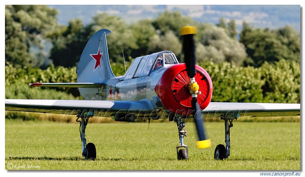 Retro Sky Team - 3x Zlin Z-226, Zlin Z-326M, Zlin Z-526AFS, Yakovlev Yak-52