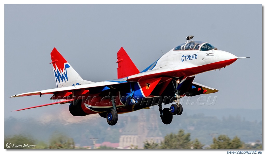 Strizhi (Swifts) - 3x Mikoyan MiG-29, 2x MiG-29UB