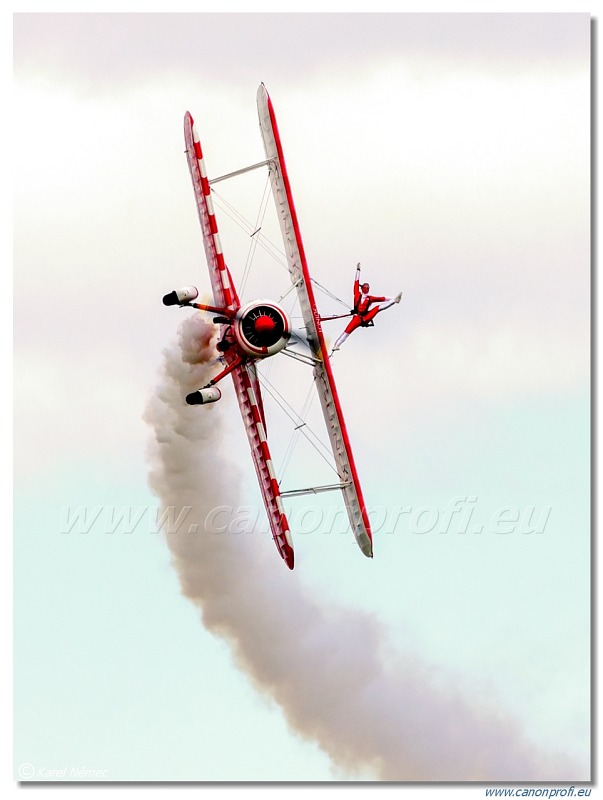 Team Guinot - 5x Boeing Stearman