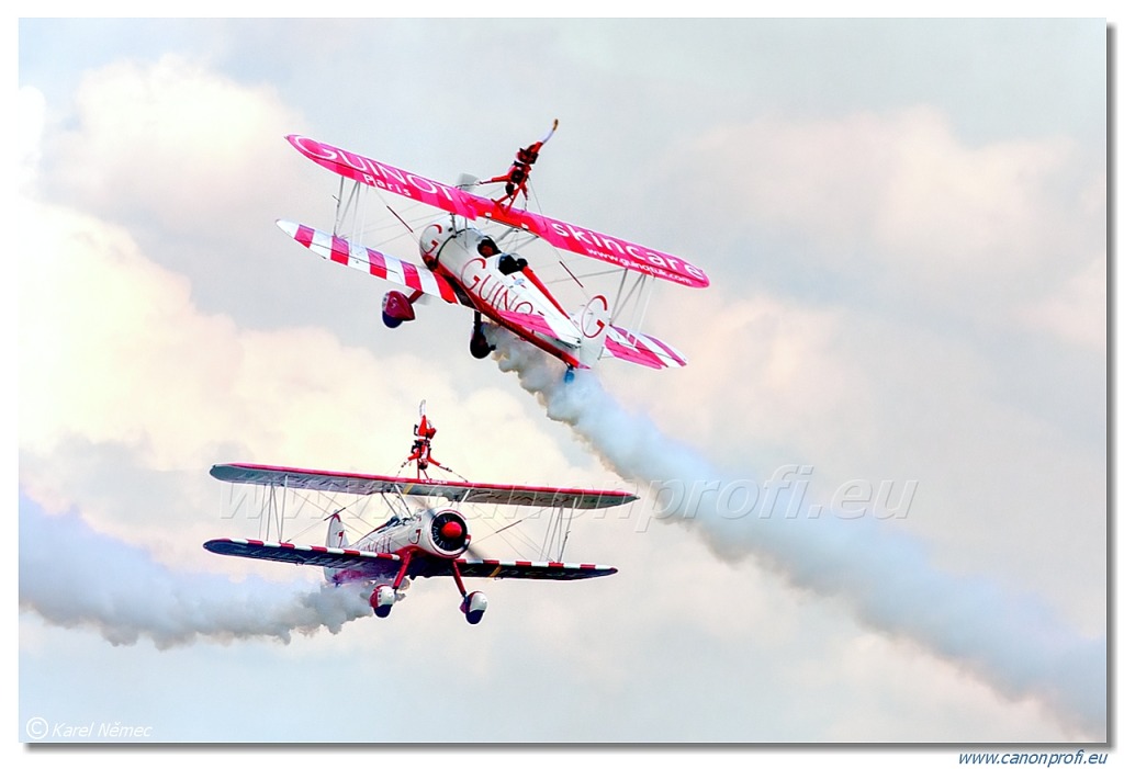 Team Guinot - 5x Boeing Stearman