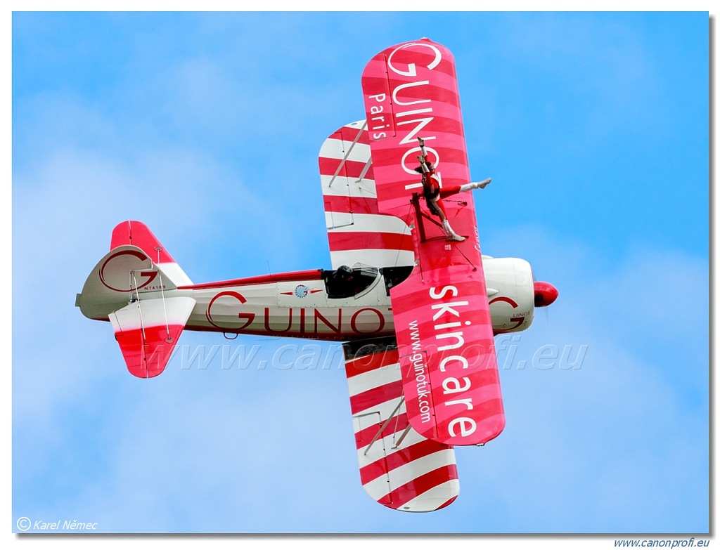 Team Guinot - 5x Boeing Stearman