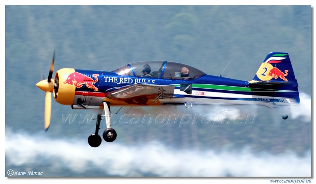 The Red Bulls - 4x Sukhoi Su-29