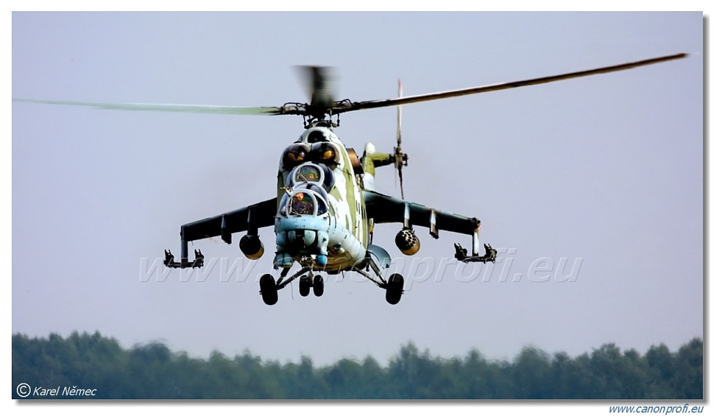 Zespół  Hokeje - 4x Mil Mi-24D