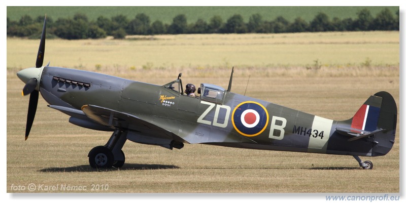 Duxford - Flying Legends 2010