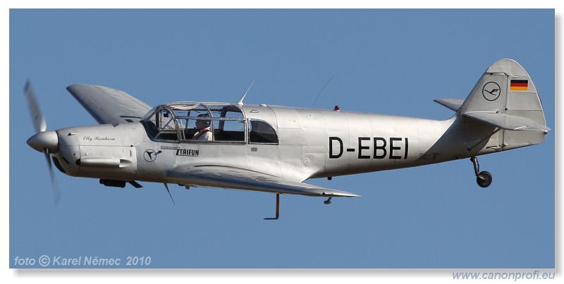 Duxford - Flying Legends 2010