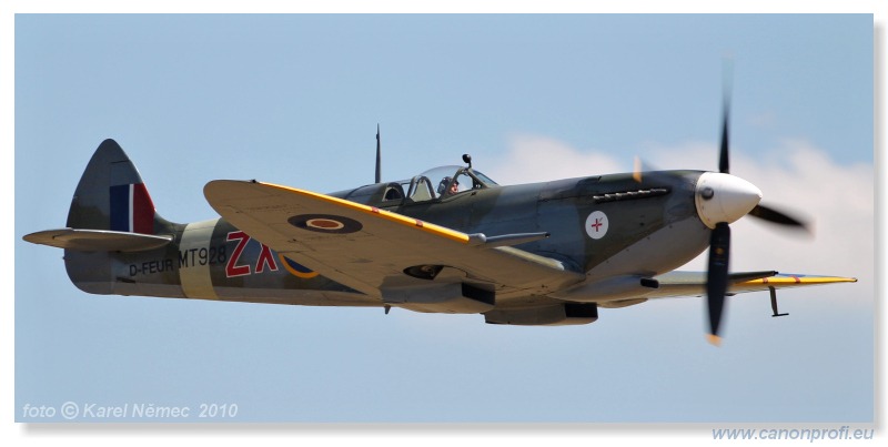 Duxford - Flying Legends 2010