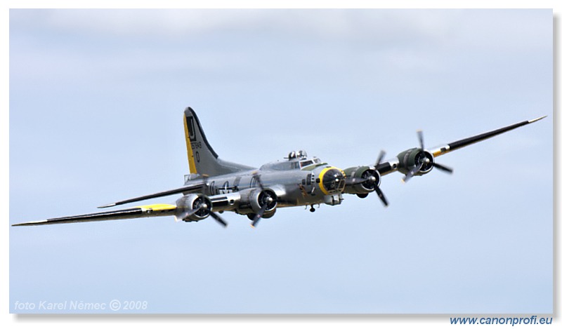 Duxford - Flying Legends 2008