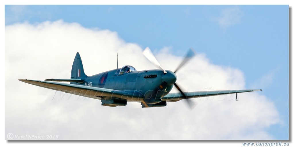 Duxford 2018 - 20x Supermarine Spitfire