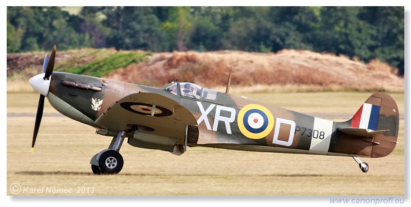 Duxford - Lietajce legendy 2013
