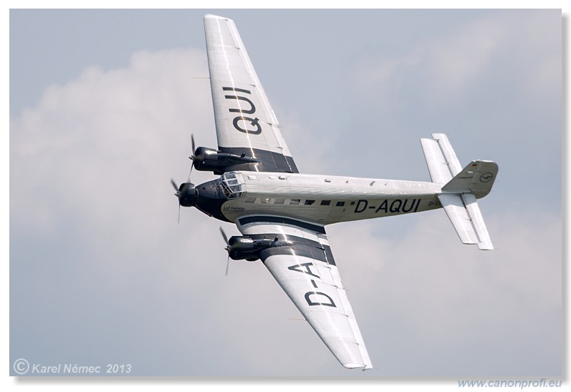 Duxford - Lietajce legendy 2013