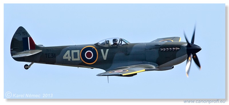 Duxford - Lietajce legendy 2013