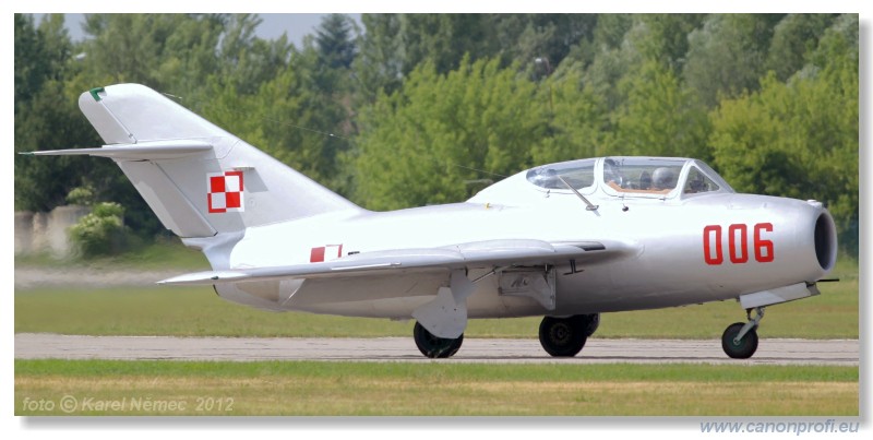 Aviatick pou Pardubice 2012