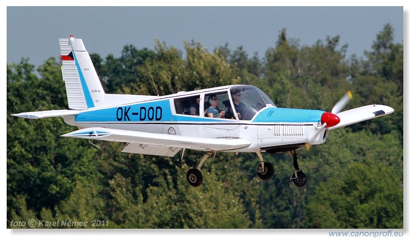 Aviatick pou Pardubice 2011