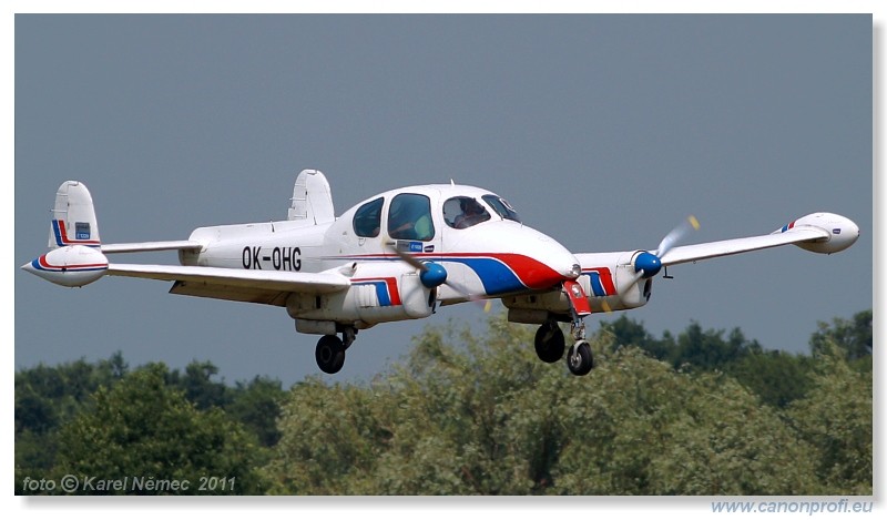 Aviatick pou Pardubice 2011