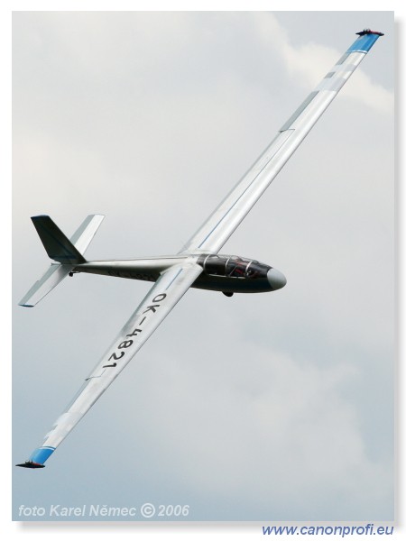 Aviatick pou Pardubice 2006