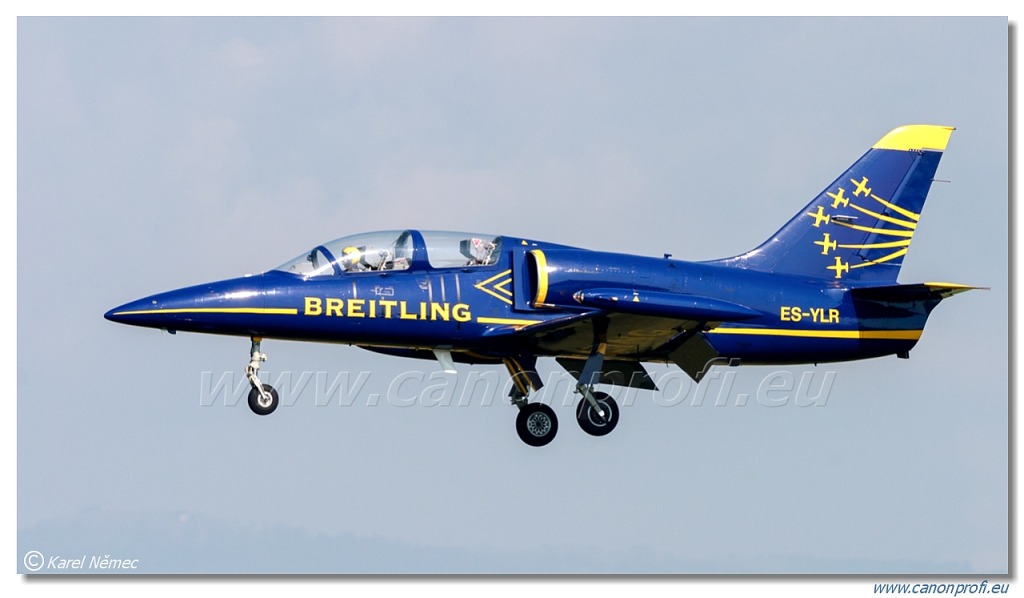 Breitling Jet Team - 7x Aero L-39C Albatros